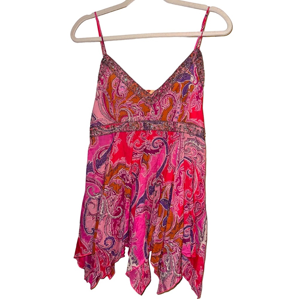 SOLD ❌SEVEN7 Y2K Vintage handkerchief tank top